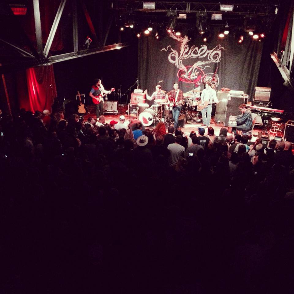 American Aquarium with Lucero... 