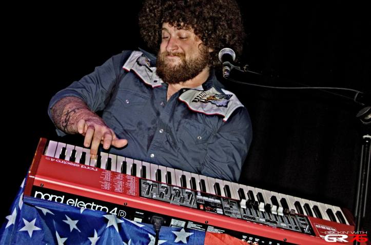 11068406_840763539323988_2366271976895371810_o1