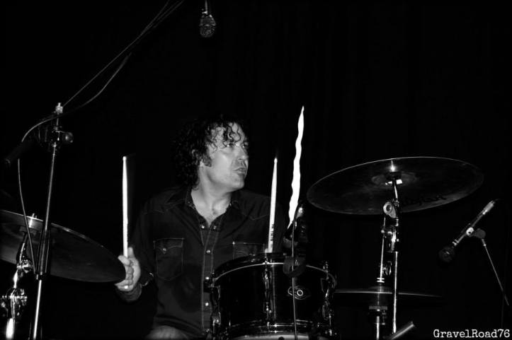 970439_495756193824726_2124699277_n