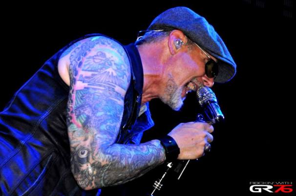 1512423_888234861243522_2277506889498432468_n