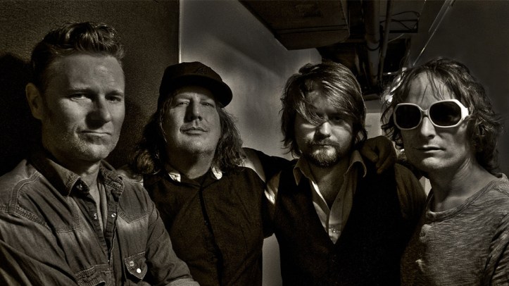 drivinncryin_headliner_header2018